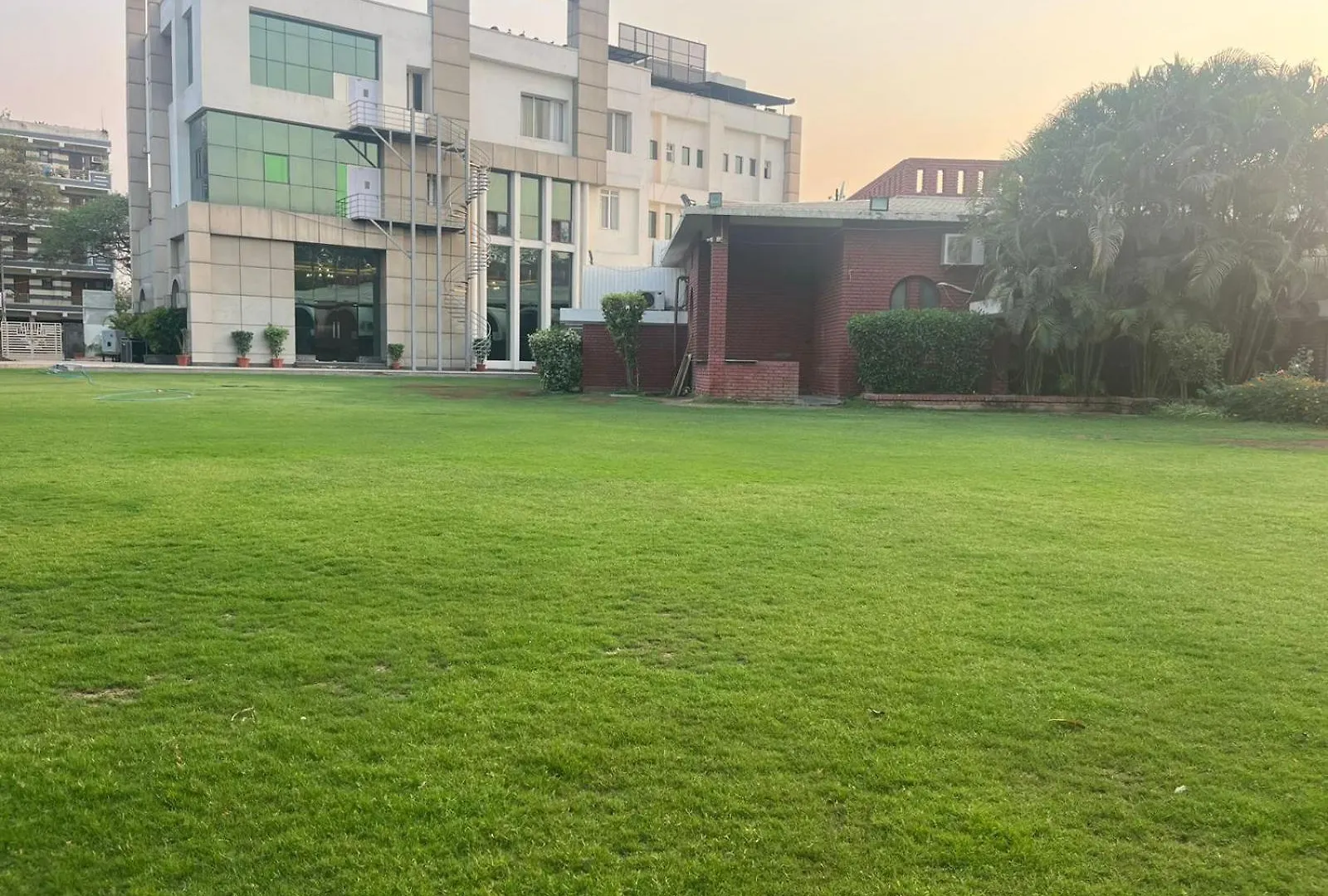 ****  מלון גורגאון Goa Country Club הודו